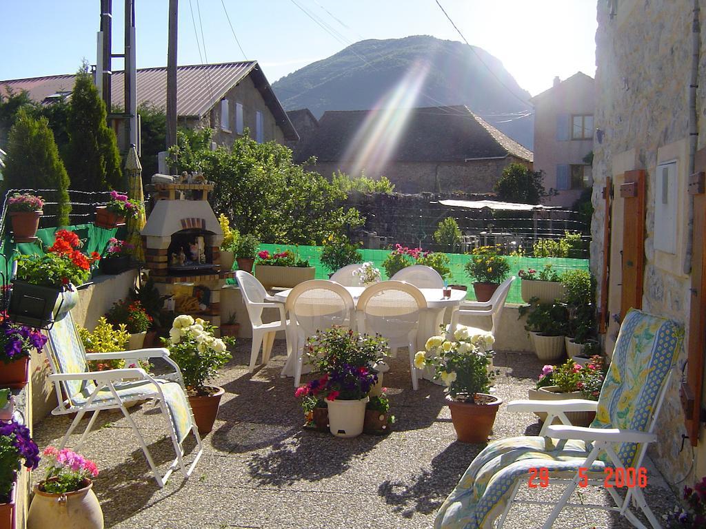 Halte Dodo Bed & Breakfast Tallard Exterior foto